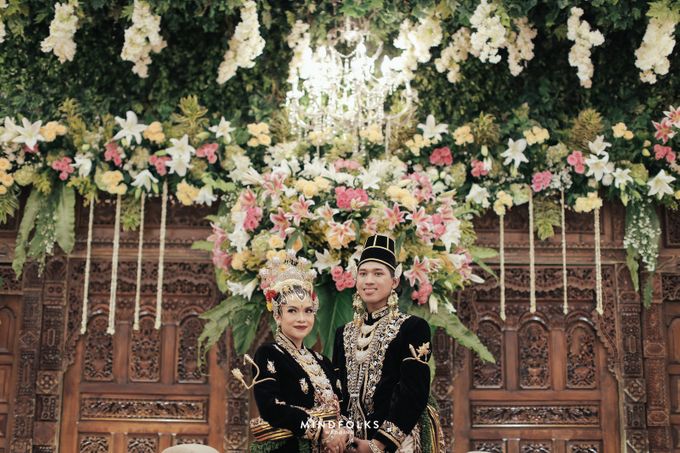 Benita & Diandra Wedding Highlight by IKK Wedding Planner - 007 Benita & Diandra Wedding Highlight by IKK Wedding Planner - 007