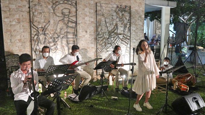 Pernikahan Della dan Fadil di Bumi Ka-el Andara depok by Chaka Music - 013 Pernikahan Della dan Fadil di Bumi Ka-el Andara depok by Chaka Music - 013