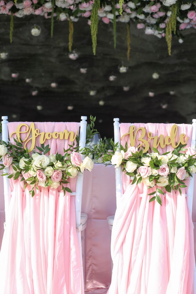 Mesmerizing Cave Wedding at Ocean Bali by Silverdust Decoration - 002 Mesmerizing Cave Wedding at Ocean Bali by Silverdust Decoration - 002