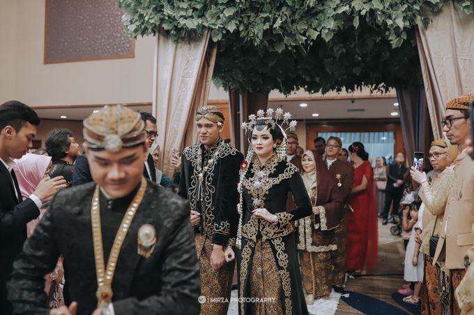 The Wedding of Herta & Andiko by Sanggar Nanin Fadlan - 002