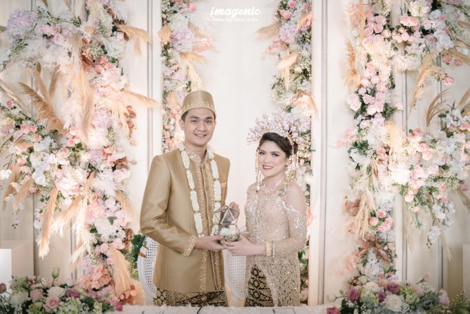 Melayu Wedding ala Irene Dicky by theSerenade Organizer - 015 Melayu Wedding ala Irene Dicky by theSerenade Organizer - 015
