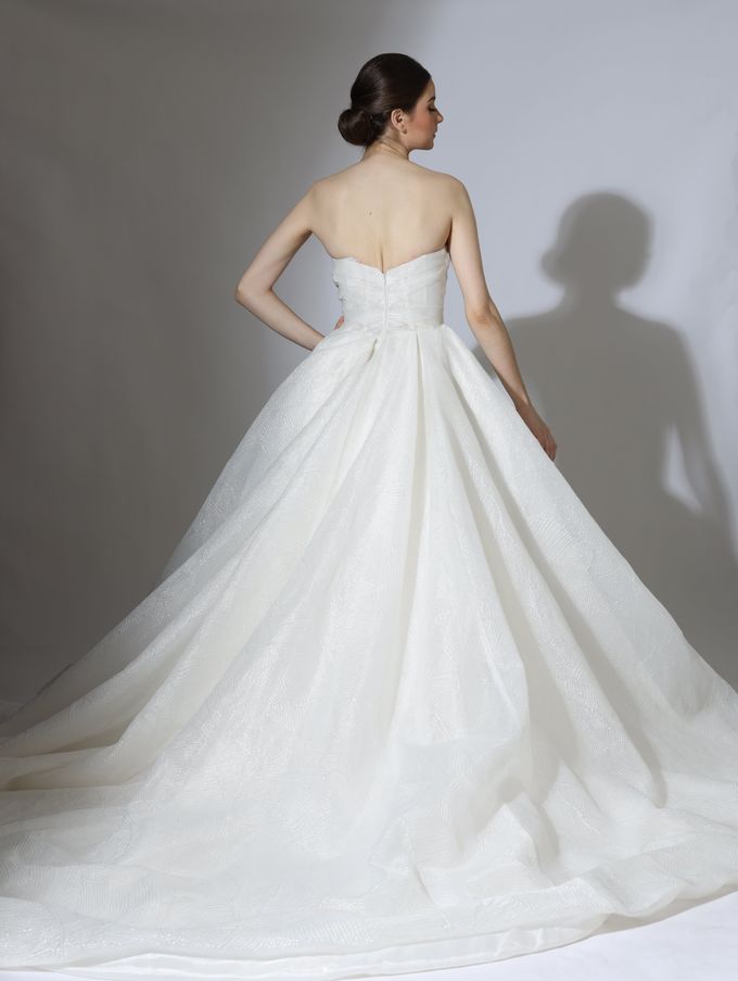 Wedding Gown by LOTA | LAURENT AGUSTINE - 026 Wedding Gown by LOTA | LAURENT AGUSTINE - 026
