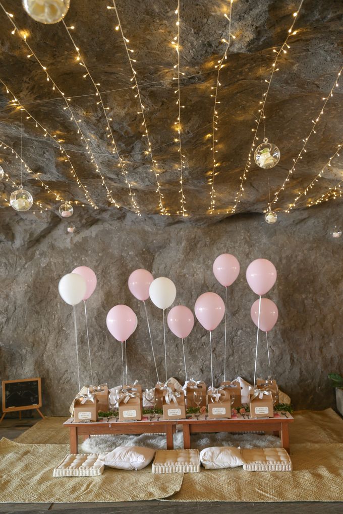 Mesmerizing Cave Wedding at Ocean Bali by Silverdust Decoration - 011 Mesmerizing Cave Wedding at Ocean Bali by Silverdust Decoration - 011