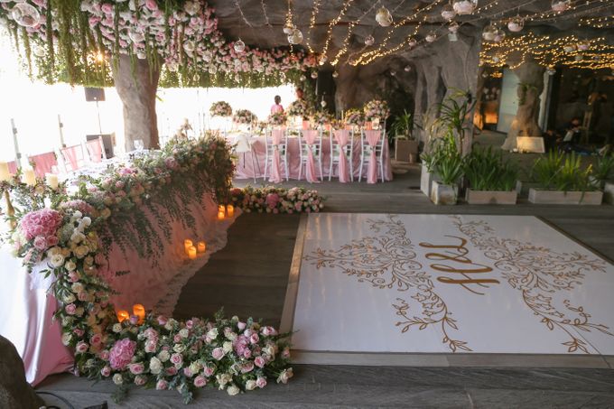 Mesmerizing Cave Wedding at Ocean Bali by Silverdust Decoration - 013 Mesmerizing Cave Wedding at Ocean Bali by Silverdust Decoration - 013