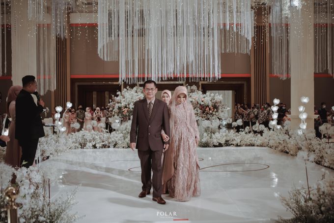 Andri & Gigi Wedding Decoration at Grand Sudirman by Valentine Wedding Decoration - 014