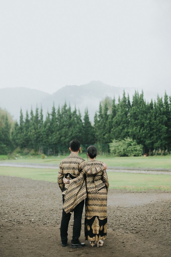 PREWEDDING IKA &  HIZKIA by SIMPLECOLOR STUDIO - 017