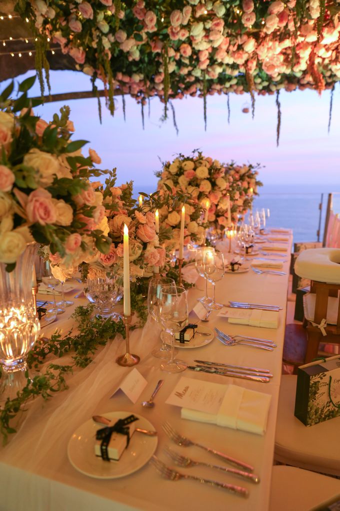 Mesmerizing Cave Wedding at Ocean Bali by Silverdust Decoration - 032 Mesmerizing Cave Wedding at Ocean Bali by Silverdust Decoration - 032