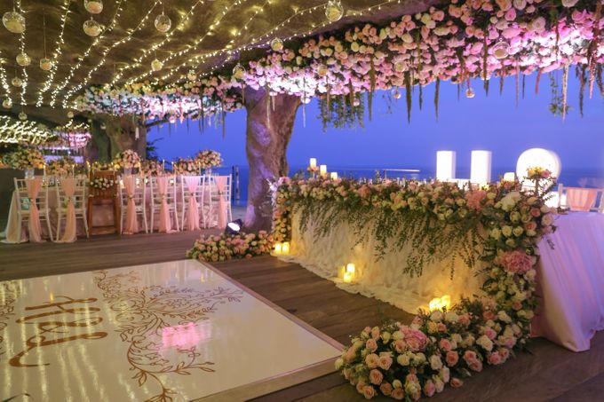 Mesmerizing Cave Wedding at Ocean Bali by Silverdust Decoration - 001 Mesmerizing Cave Wedding at Ocean Bali by Silverdust Decoration - 001