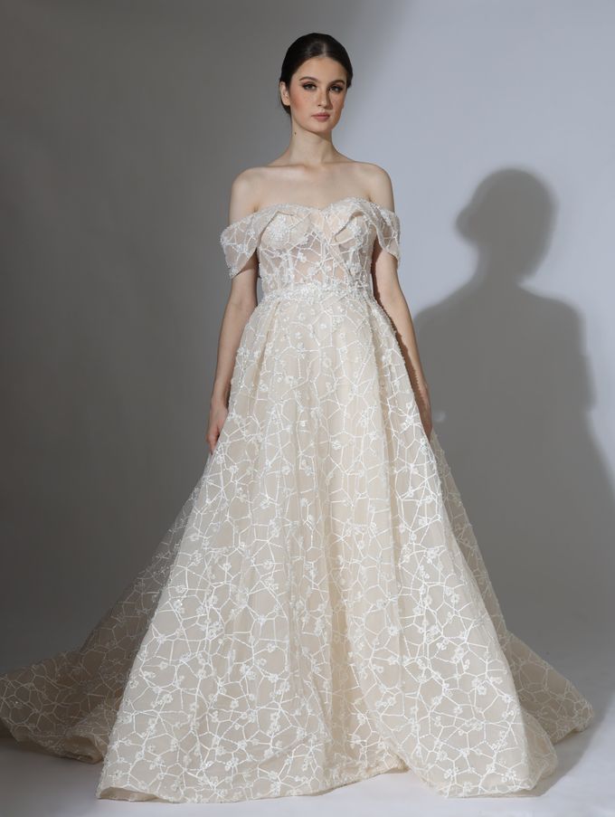 Wedding Gown by LOTA | LAURENT AGUSTINE - 033 Wedding Gown by LOTA | LAURENT AGUSTINE - 033