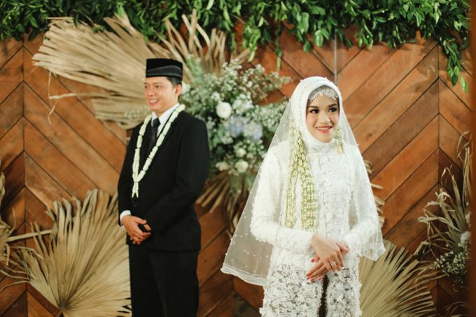 The Wedding of Ratri & Hendro by LM Wedding Planner & Event Organizer - 024