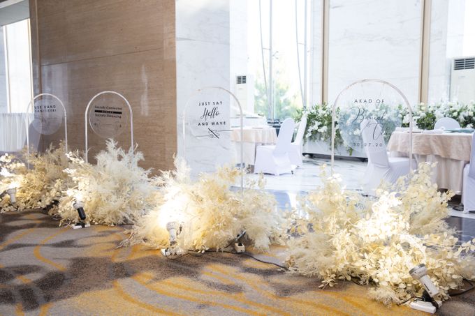 Veby & Banial Wedding Decoration at Intercontinental Wedding Hall by Belle Mariee Bridal - 029 Veby & Banial Wedding Decoration at Intercontinental Wedding Hall by Belle Mariee Bridal - 029