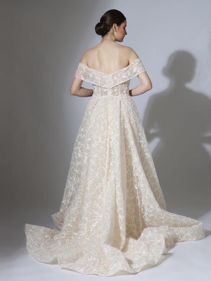 Wedding Gown by LOTA | LAURENT AGUSTINE - 034 Wedding Gown by LOTA | LAURENT AGUSTINE - 034