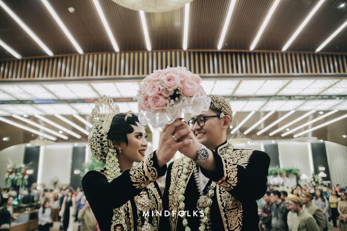 The Wedding of Danis & Monic by Menara Mandiri by IKK Wedding (ex. Plaza Bapindo) - 002 The Wedding of Danis & Monic by Menara Mandiri by IKK Wedding (ex. Plaza Bapindo) - 002