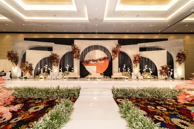 Wedding of Agung & Keyshalla at Trans Convention Center by Monata Wedding Organizer - 001 Wedding of Agung & Keyshalla at Trans Convention Center by Monata Wedding Organizer - 001