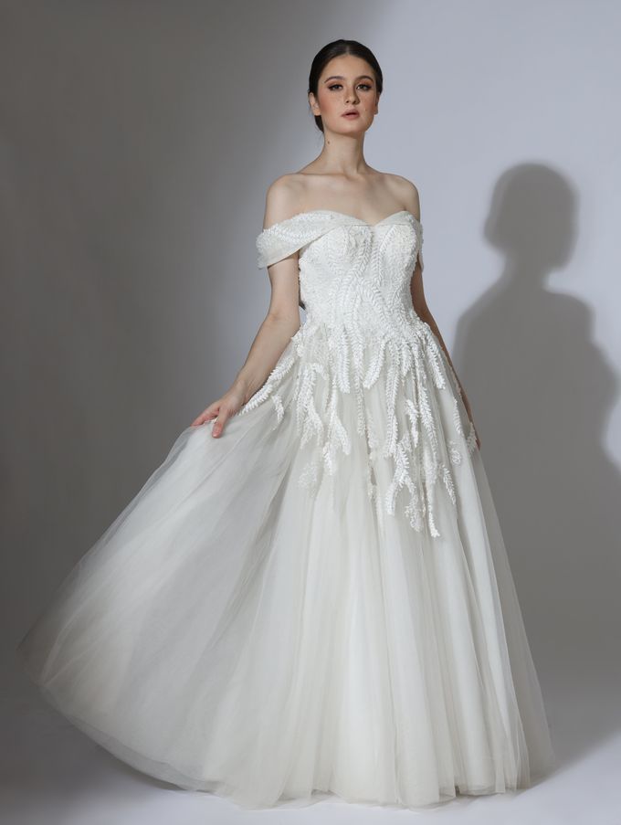 Wedding Gown by LOTA | LAURENT AGUSTINE - 045 Wedding Gown by LOTA | LAURENT AGUSTINE - 045
