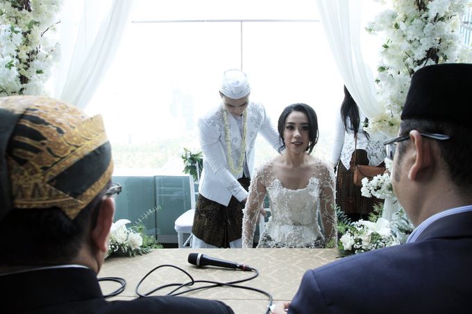 rani & dika akad nikah by Our Wedding & Event Organizer - 013