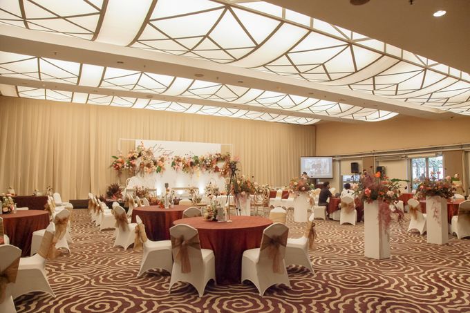 Financial Hall New Normal Wedding by Hotel Artotel Mangkuluhur by IKK Wedding - 008 Financial Hall New Normal Wedding by Hotel Artotel Mangkuluhur by IKK Wedding - 008
