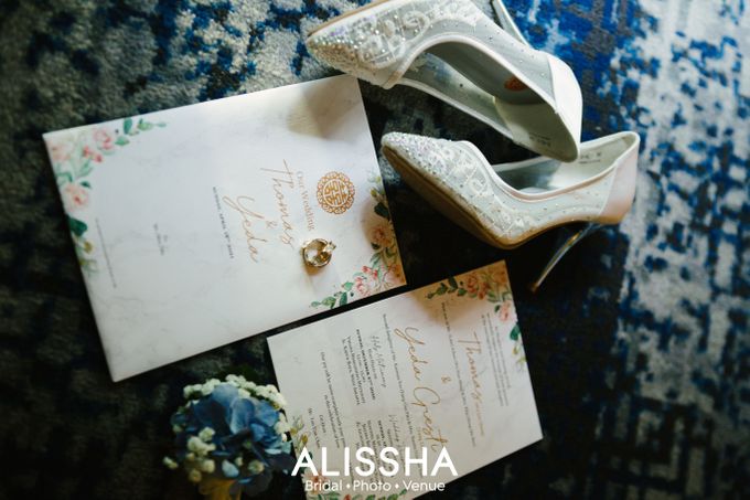 Wedding Day Yeda-Thomas at Novotel Mangga Dua by Alissha Bride - 004