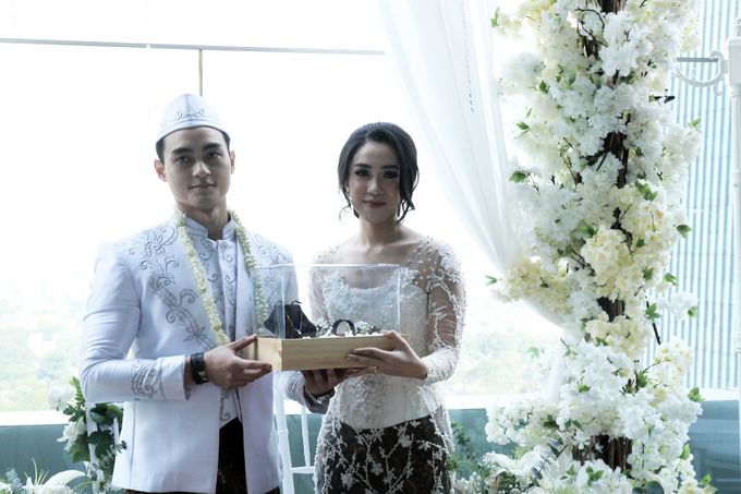 rani & dika akad nikah by Our Wedding & Event Organizer - 015