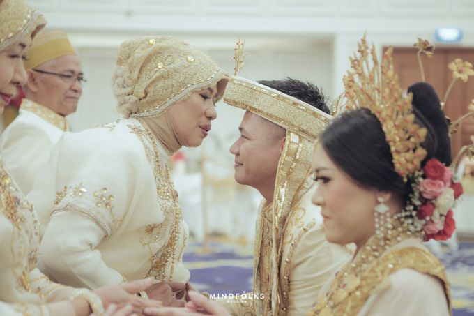 Widya & Fadhli Wedding Highlight by IKK Wedding Planner - 009 Widya & Fadhli Wedding Highlight by IKK Wedding Planner - 009