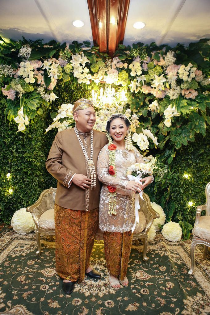 Traditional Wedding of Ami & Adi by MERCANTILE PENTHOUSE WEDDING - 005 Traditional Wedding of Ami & Adi by MERCANTILE PENTHOUSE WEDDING - 005