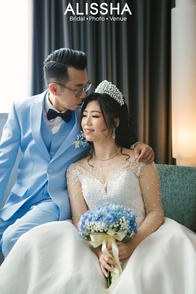 Wedding Day Yeda-Thomas at Novotel Mangga Dua by Alissha Bride - 010