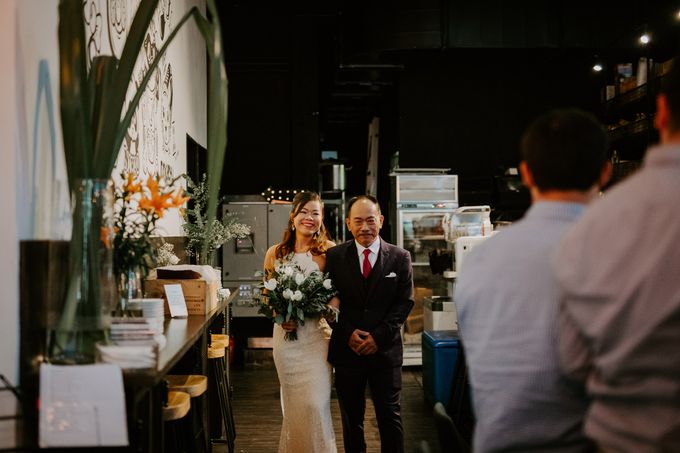 Botanical industrial intimate wedding by Eufloria - 010 Botanical industrial intimate wedding by Eufloria - 010