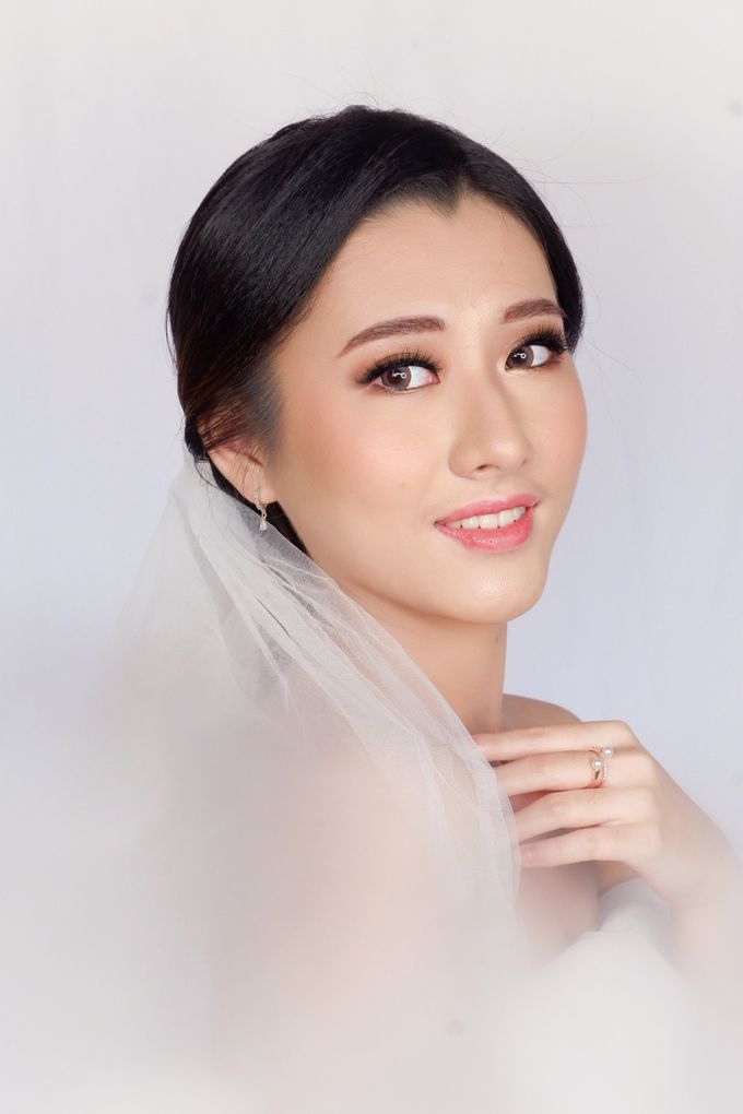 Ms Maureen by Yuka Makeup Artist - 003 Ms Maureen by Yuka Makeup Artist - 003
