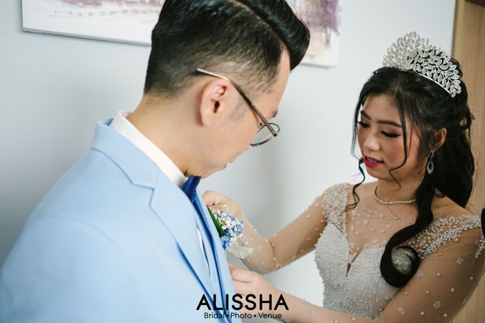 Wedding Day Yeda-Thomas at Novotel Mangga Dua by Alissha Bride - 024