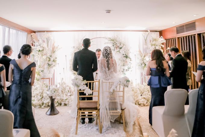 The Intimate Holy Matrimony of Stanley and Patricia by Mandarin Oriental, Jakarta - 001 The Intimate Holy Matrimony of Stanley and Patricia by Mandarin Oriental, Jakarta - 001
