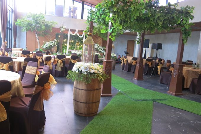 The Wedding Ani & Herwin 31 Mar 2018 by AVIARY Bintaro - 011 The Wedding Ani & Herwin 31 Mar 2018 by AVIARY Bintaro - 011