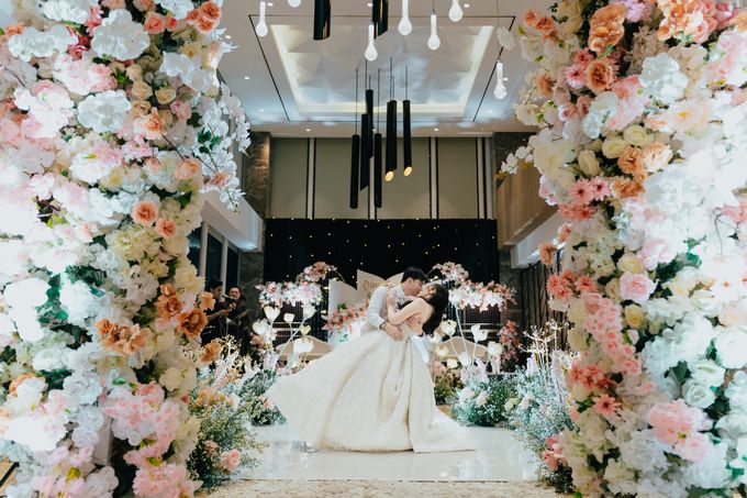 Grand Orchardz Hotel - V & S by GLORIOSA DECORATION - 012 Grand Orchardz Hotel - V & S by GLORIOSA DECORATION - 012