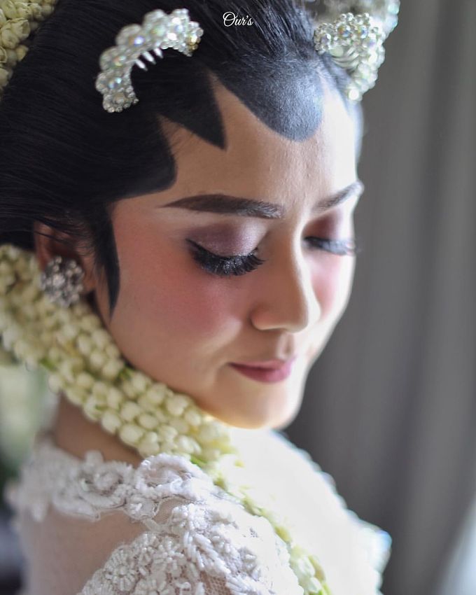 Acara Akad Nikah dan Resepsi Pernikahan Bimo Egiet by Catalina Flora - 015