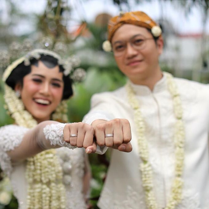 Acara Akad Nikah dan Resepsi Pernikahan Bimo Egiet by Catalina Flora - 014