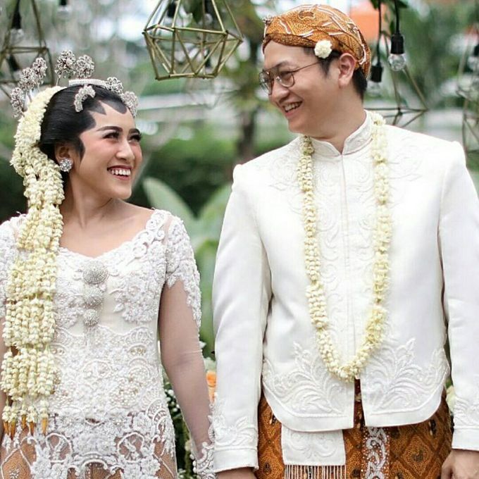 Acara Akad Nikah dan Resepsi Pernikahan Bimo Egiet by Catalina Flora - 006