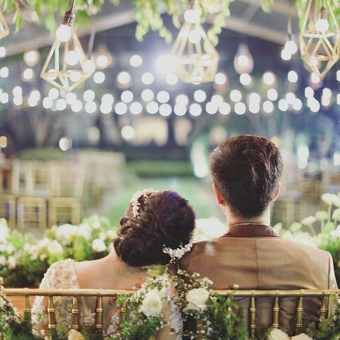 Acara Akad Nikah dan Resepsi Pernikahan Bimo Egiet by Catalina Flora - 010