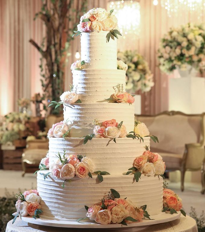 Add To Board Pastel Rustic Wedding Of Arie Stefanie By Amor Cake Add To Board Pastel Rustic Wedding Of Arie Stefanie By Amor Cake
