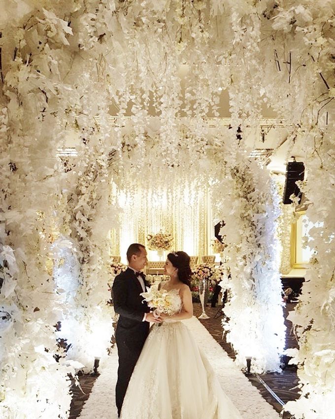 The Wedding Of Bobby And Yani by Dream Decor - 001 The Wedding Of Bobby And Yani by Dream Decor - 001