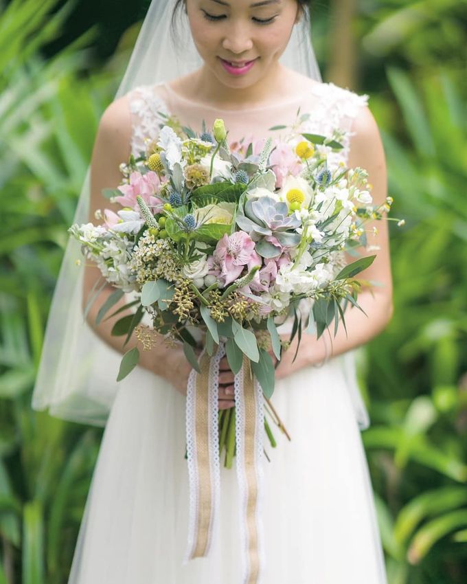 Bridal Bouquets by Ever & Blue Floral Design - 037 Bridal Bouquets by Ever & Blue Floral Design - 037
