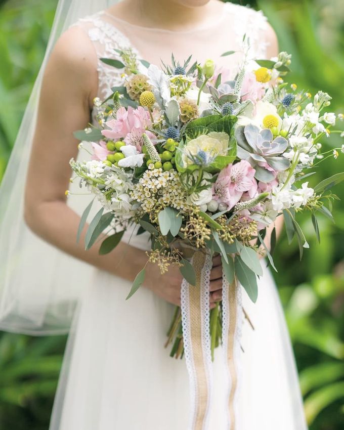 Bridal Bouquets by Ever & Blue Floral Design - 038 Bridal Bouquets by Ever & Blue Floral Design - 038