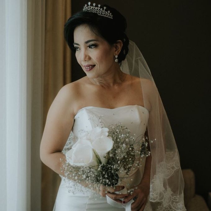 Gown Rental by Honey Wedding & Event Bali - 009