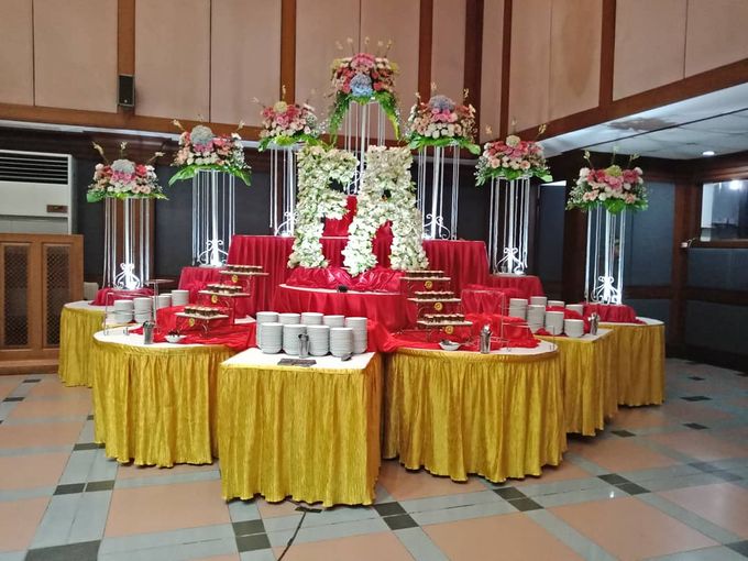 Gambar Dekorasi Pelaminan Adat Bugis