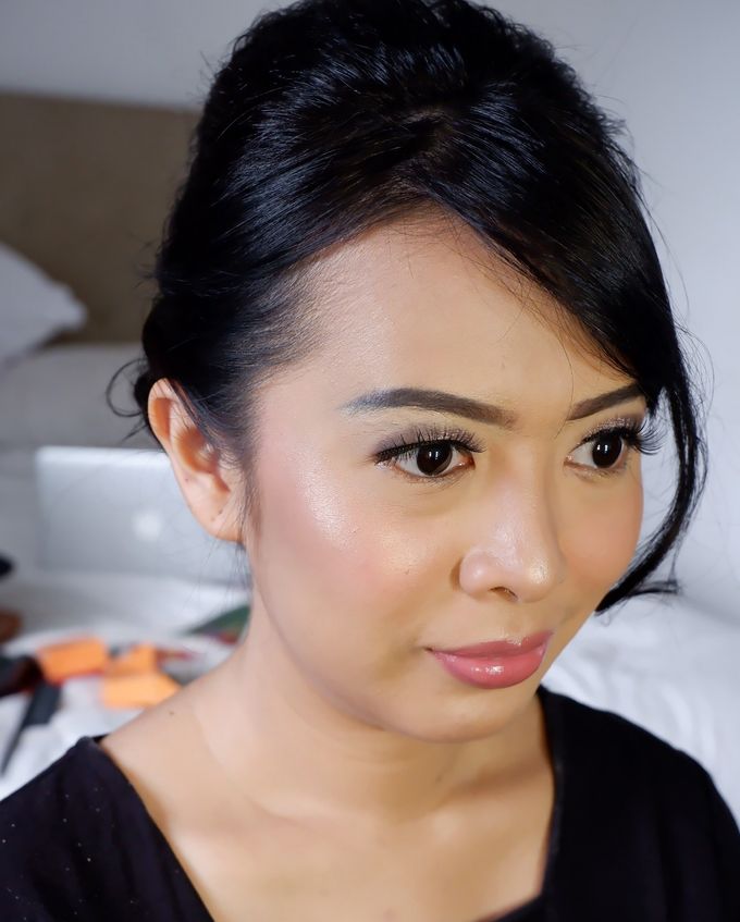 Soft & Glowing Makeup by Yuka Makeup Artist - 005