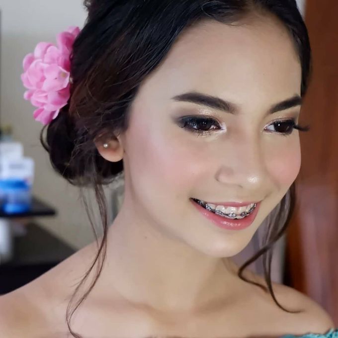 Makeup Aliyah by Yuka Makeup Artist - 001 Makeup Aliyah by Yuka Makeup Artist - 001