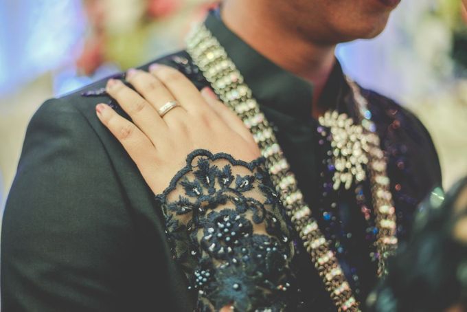 The Wedding by Nadhif Zhafran Photography - 027 The Wedding by Nadhif Zhafran Photography - 027