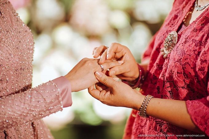 Windi Radit Engagement by Chandira Wedding Organizer - 002 Windi Radit Engagement by Chandira Wedding Organizer - 002