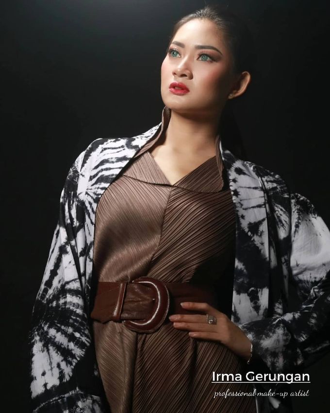 Photoshoots Makeup Portfolio by Irma Gerungan Makeup Artist - 010 Photoshoots Makeup Portfolio by Irma Gerungan Makeup Artist - 010