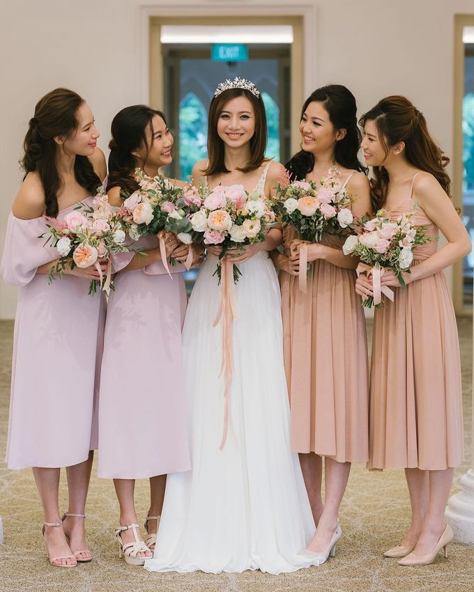 Bride & Bridesmaids by Makeup Entourage by MAKEUP ENTOURAGE - 002 Bride & Bridesmaids by Makeup Entourage by MAKEUP ENTOURAGE - 002