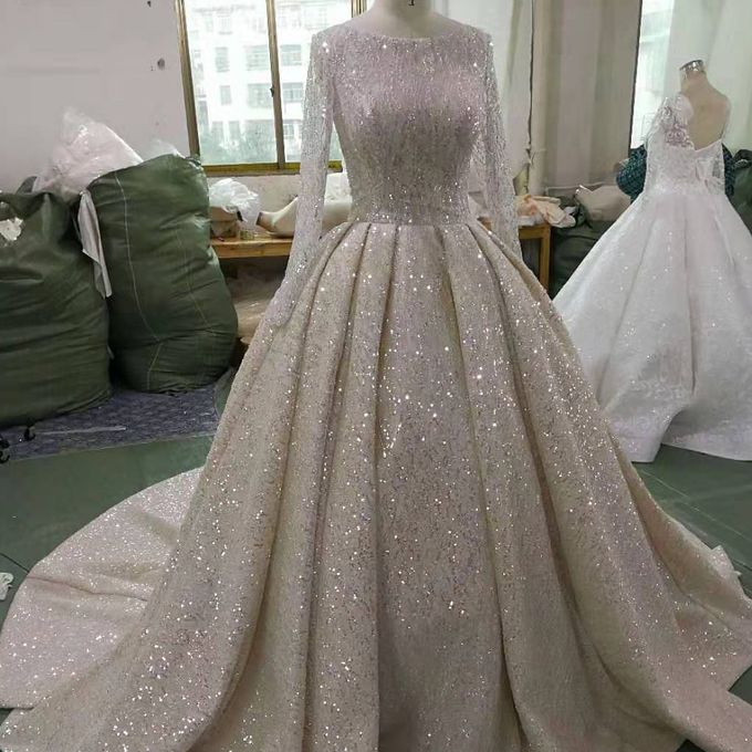 Sale And Rent Wedding Dress by Sewa Gaun Pesta - 014 Sale And Rent Wedding Dress by Sewa Gaun Pesta - 014