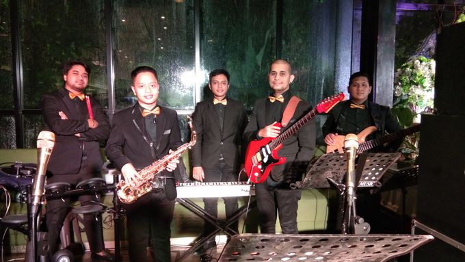 Infinity Music Entertainment - Wedding Party by JW Marriott Hotel Surabaya - 001 Infinity Music Entertainment - Wedding Party by JW Marriott Hotel Surabaya - 001